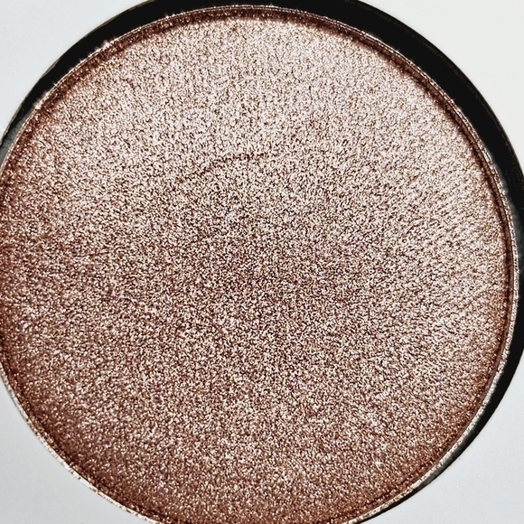 The Balm Red-Handed Foiled Again Eyeshadow - Picture 7 of 7